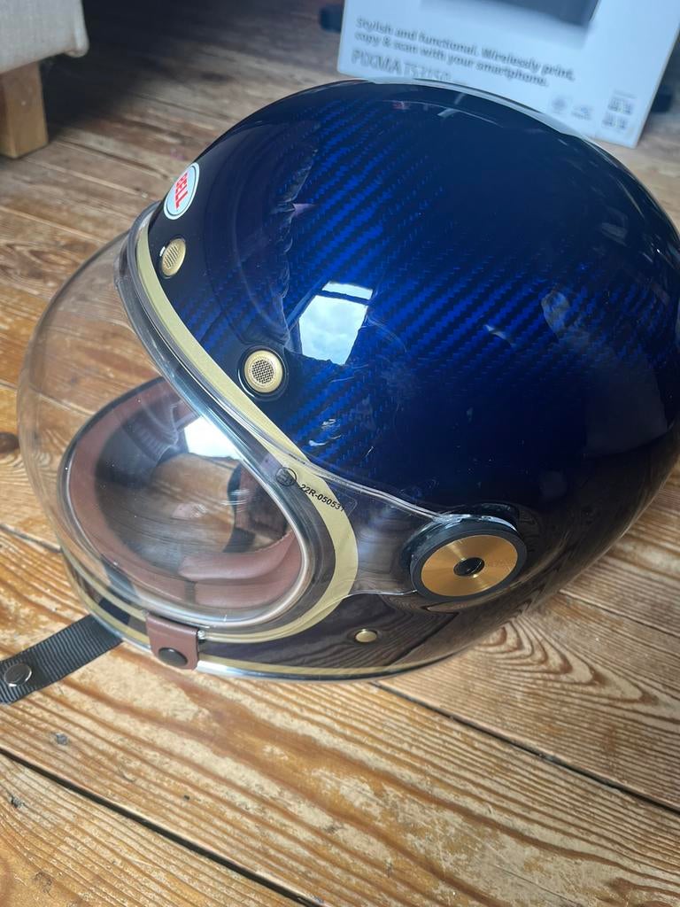 Bell Bullitt Carbon Candy Blue — Beperkte editie — NIEUW, Motoren, Kleding | Motorhelmen, Ophalen of Verzenden, L