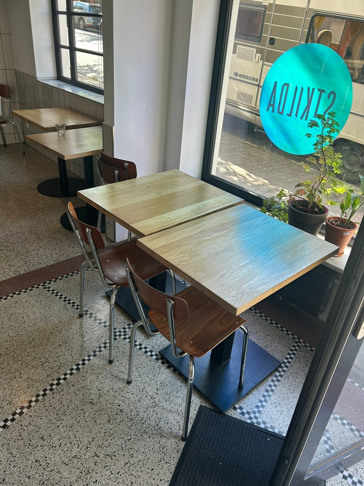 Lot de 14 tables professionnelles horeca, Enlèvement, Comme neuf