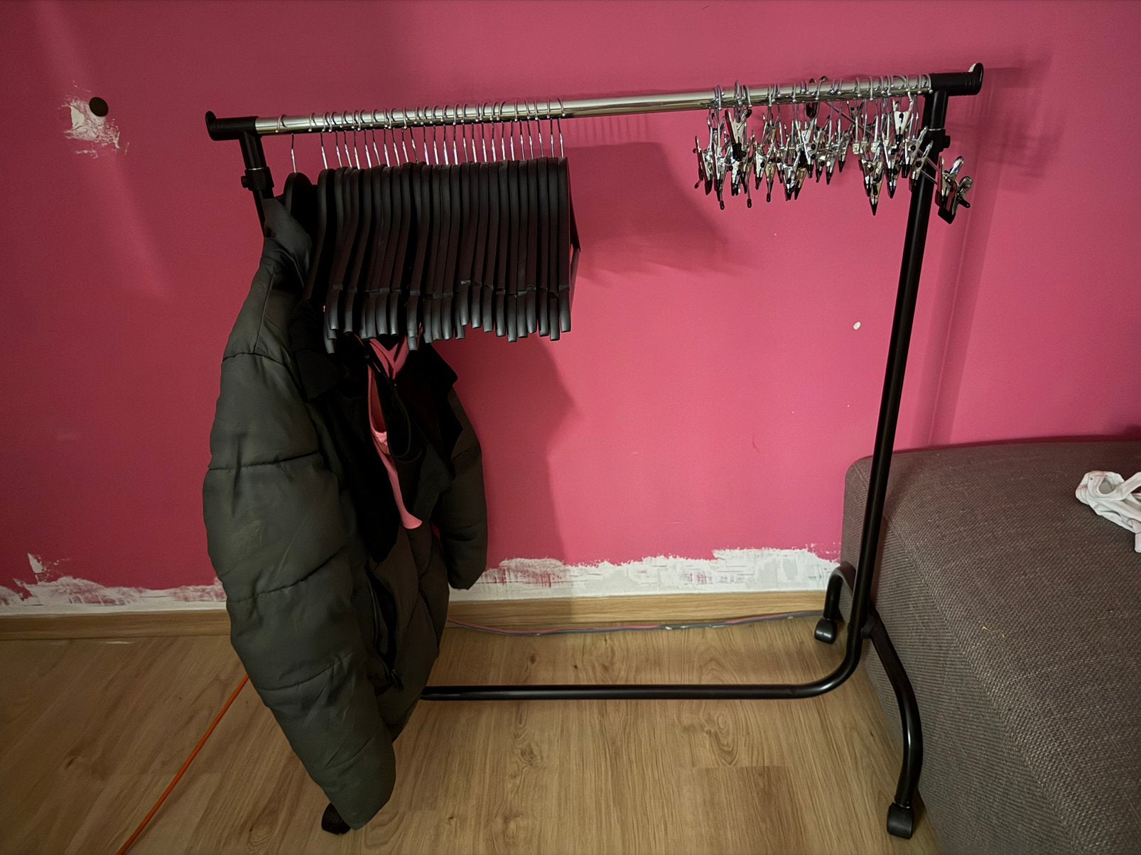 Rek voor kleding op te hangen, Huis en Inrichting, Ophalen, Zo goed als nieuw