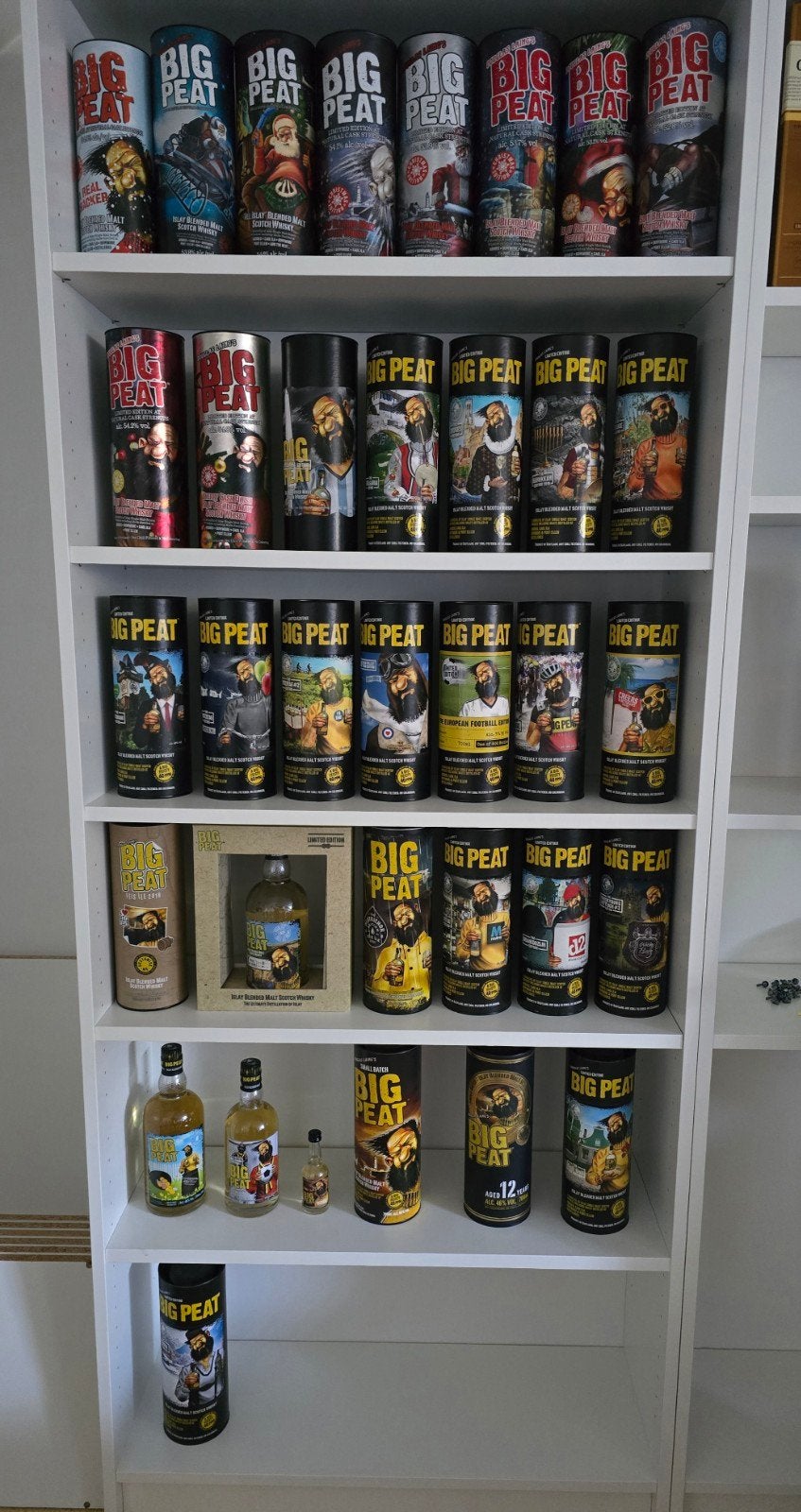 Big Peat Whisky verzameling, Ophalen
