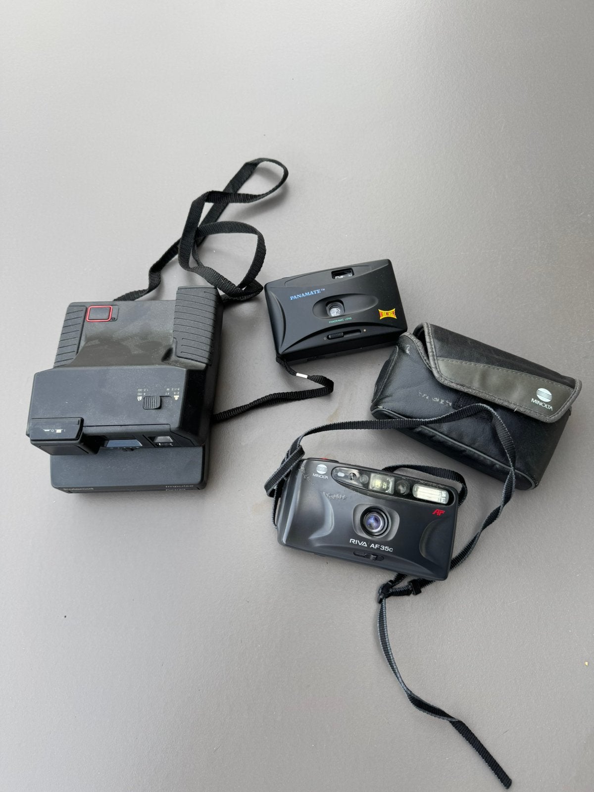 Vintage fotocamera’s, Enlèvement