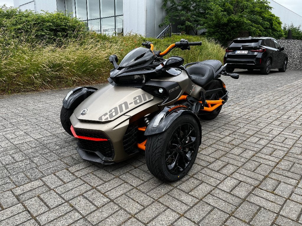 Can-Am Spyder F3-S Special Series, Plus de 35 kW, 3 cylindres, 1330 cm³
