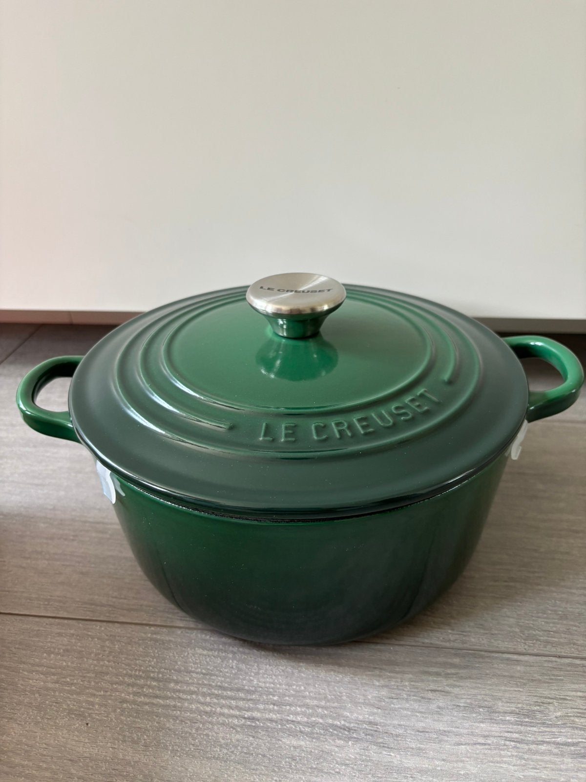 Le Creuset ronde stoofpan Tradition gietijzer - knop in RVS, Huis en Inrichting, Gietijzer, Met deksel, Nieuw, Le Creuset