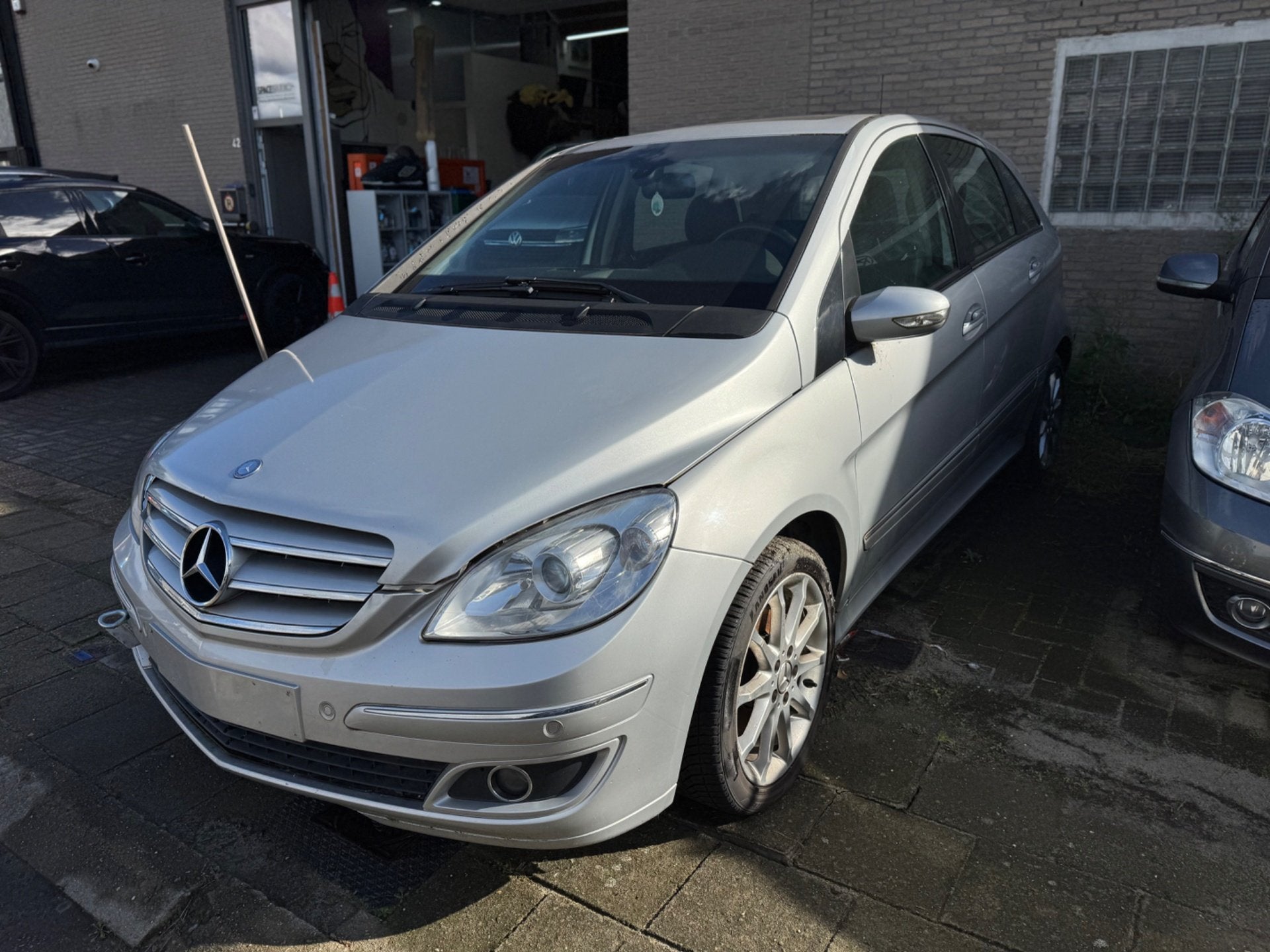 Mercedes B180Cdi, Argent ou Gris, Achat, Autre carrosserie, 1470 kg