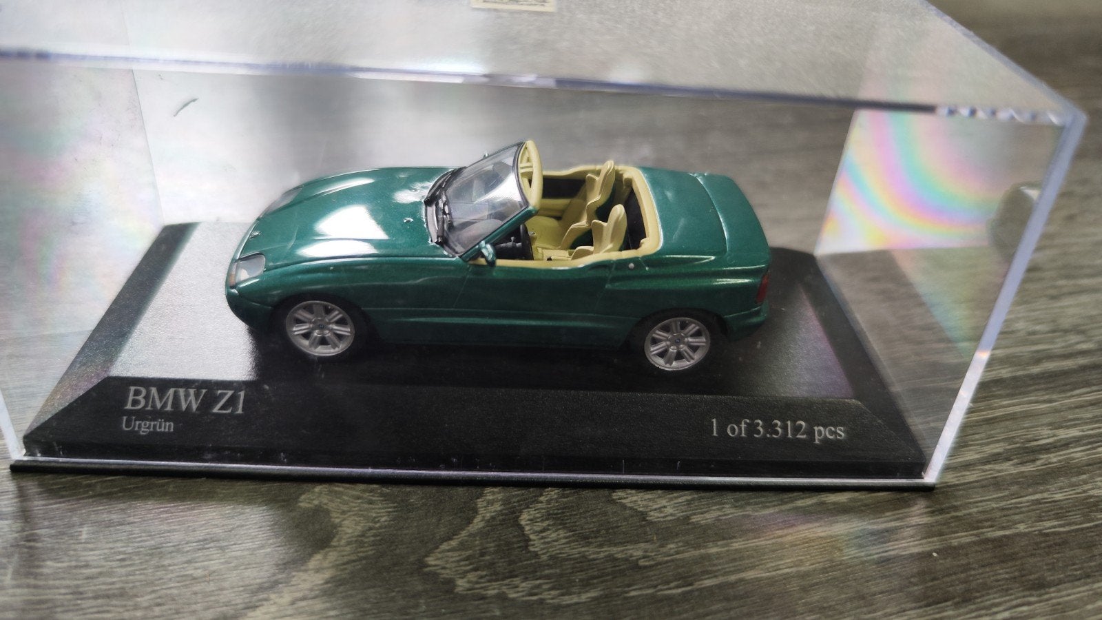 BMW Z1 Urgrün 1/43 - Minichamps (gelimiteerde editie 1/3312), Ophalen of Verzenden