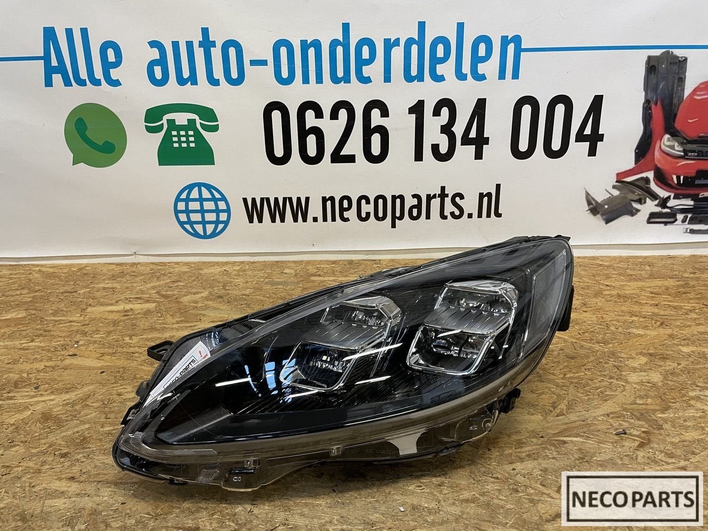 FORD KUGA 3 MK3 VOL LED KOPLAMP LINKS COMPLEET LV4B-13E015, -, -, -, Enlèvement ou Envoi