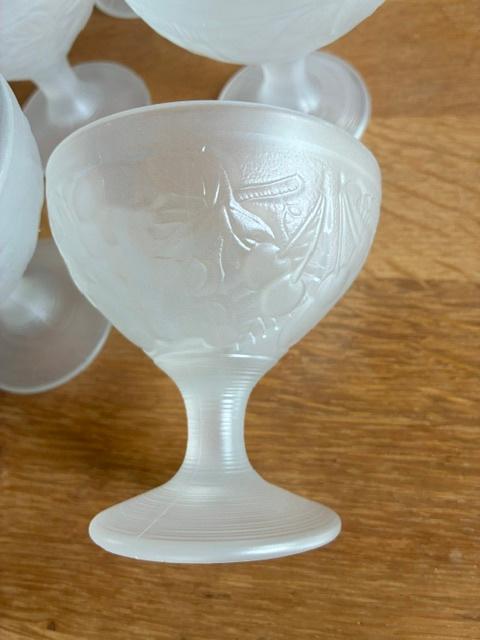 12 coupes à glace en verre poli, Enlèvement, Comme neuf, Verre, Autres types
