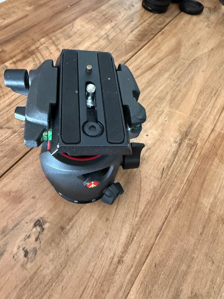 Tête de trépied Manfrotto MH057M0-Q5, TV, Hi-fi & Vidéo, Enlèvement ou Envoi, Tête de trépied, Comme neuf, Avec rotule