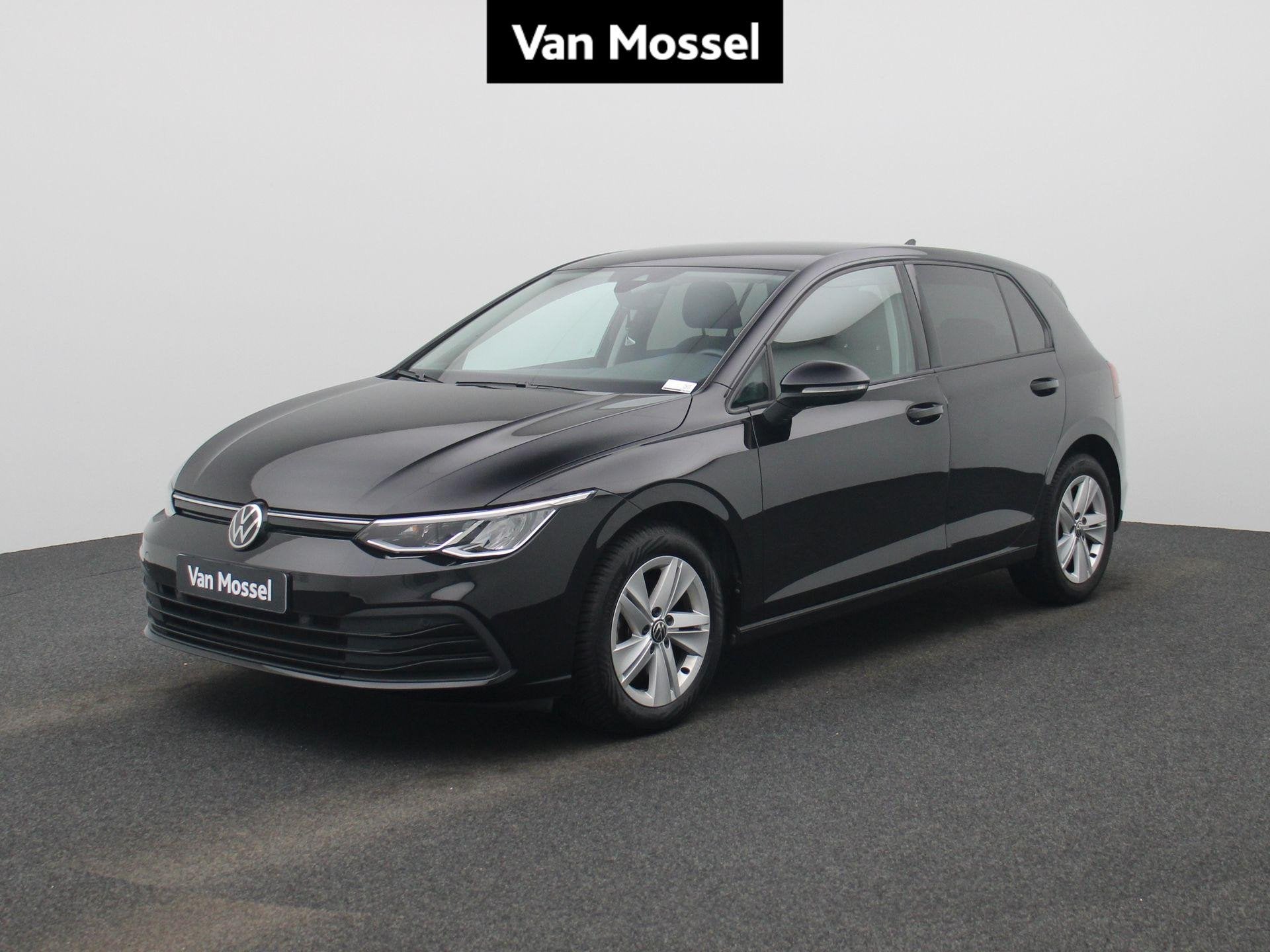 Volkswagen Golf VIII 1.0 TSI 81kW Life CARPLAY | CAMERA | AC, Auto's, Voorwielaandrijving, Stof, Gebruikt, Zwart