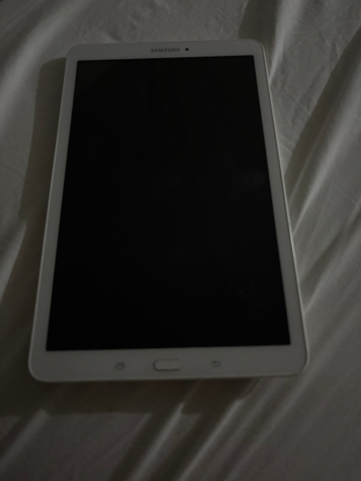 Samsung Galaxy Tab E 9.6” Wi-Fi 8GB – Werkt goed, Gebruikt, Gps, Galaxy tab e, Wi-Fi