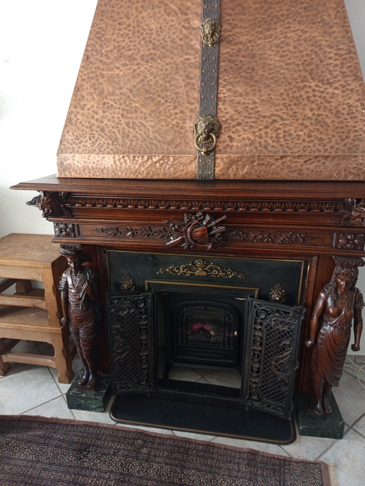 jacht meubelen orginele met statuen als dekoratie, Ophalen