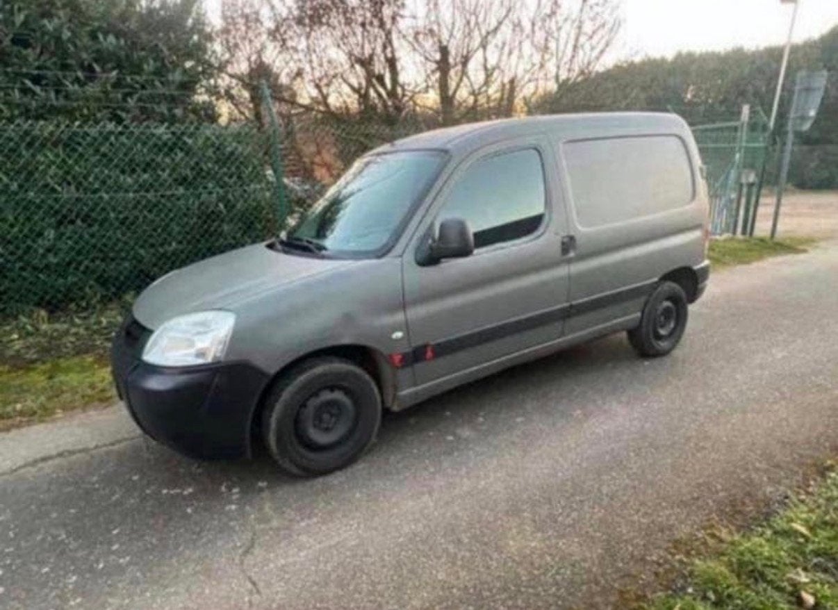 Peugeot partner lichte vracht / contole vrij / 202.000 km, Autos, Achat, Boîte manuelle, 5 portes, Diesel