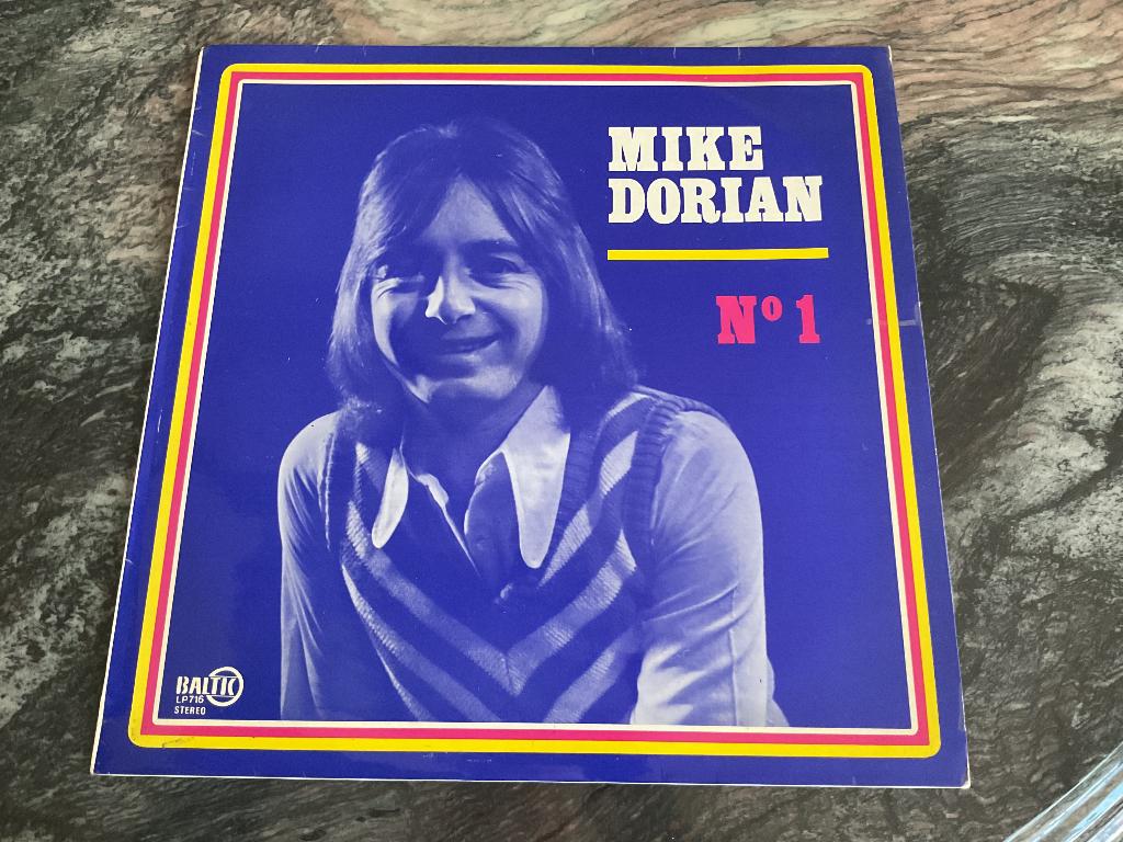 Lp Mike Dorian nr 1 getekend, Cd's en Dvd's, Ophalen of Verzenden, Zo goed als nieuw, Soundtrack of Musical