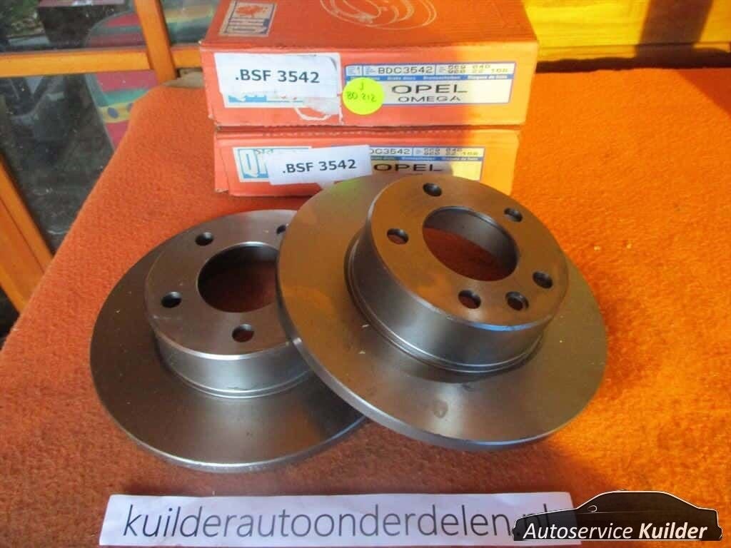 Remschijven voorzijde Opel Omega A Massief QH Nieuw, Autos : Pièces & Accessoires, Freins & Transmission, Opel, Neuf, Enlèvement ou Envoi