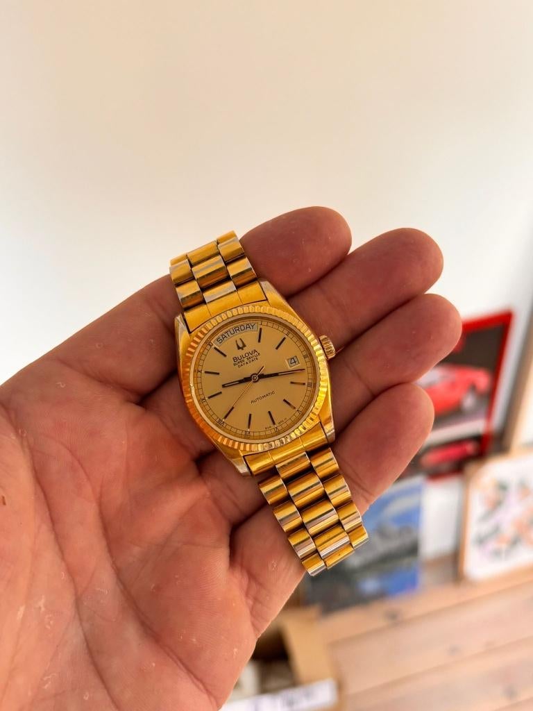 Prachtige vintage Bulova Day Date uit de jaren ’70, Overige merken, Overige materialen, Gebruikt, Polshorloge