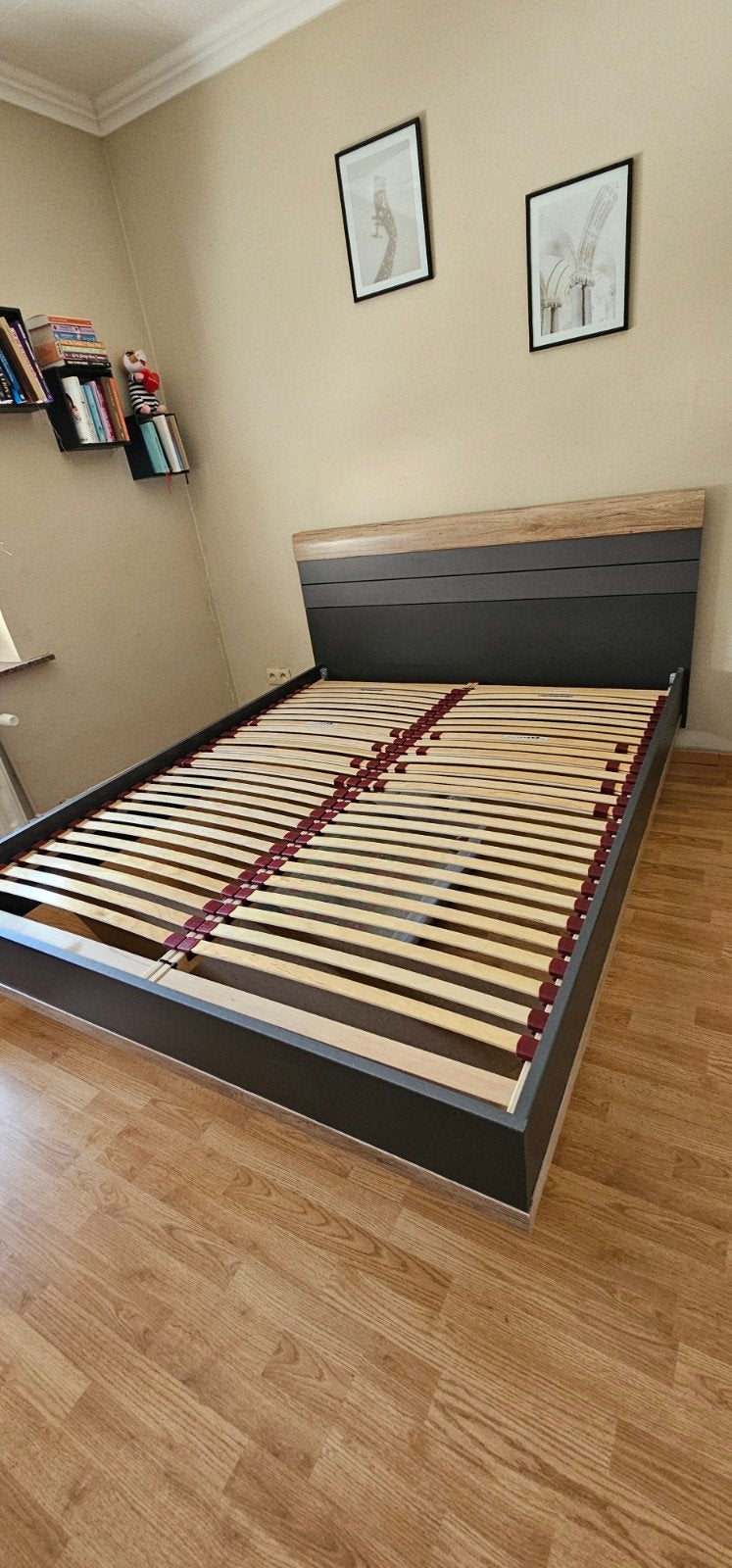 Bed + lattenbodem, Huis en Inrichting, Slaapkamer | Bedden, Ophalen