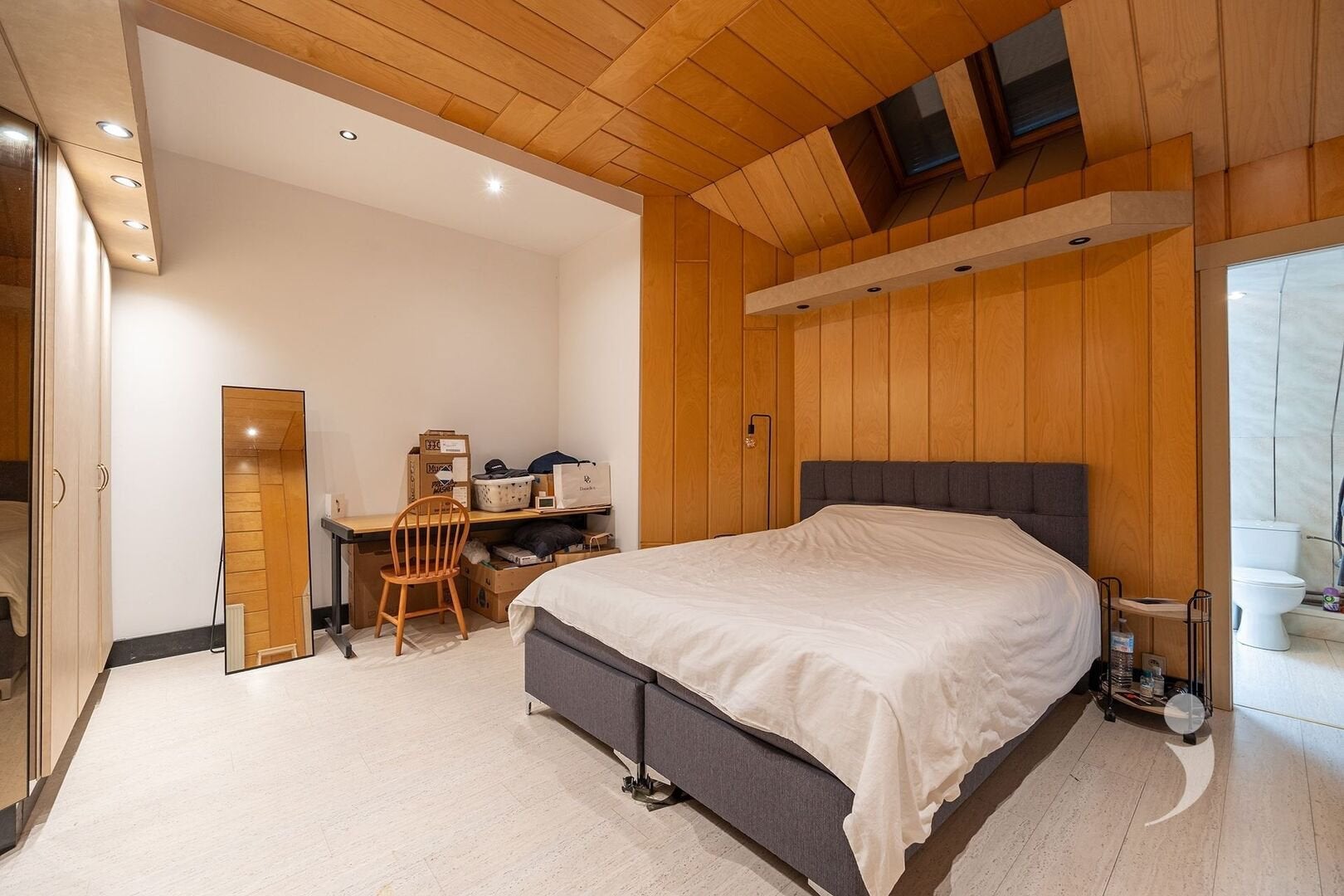 Bed, Ophalen, Zo goed als nieuw