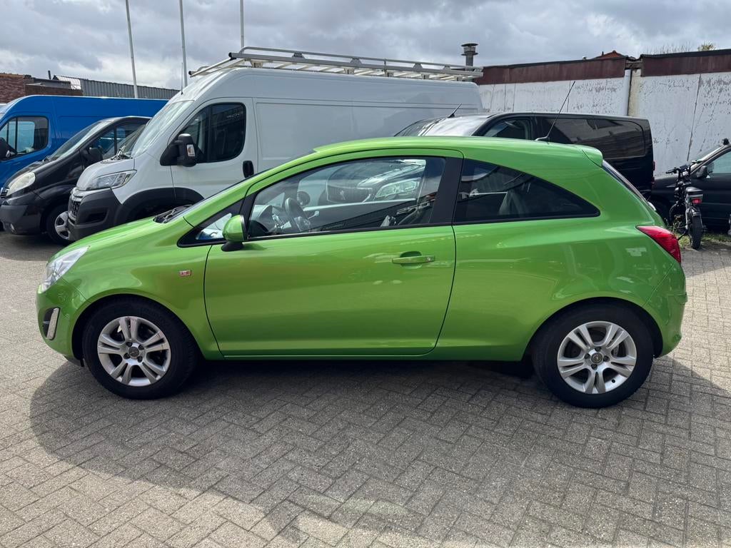 Opel // Corsa, Auto's, Euro 5, 63 kW, Bedrijf, 1200 cc