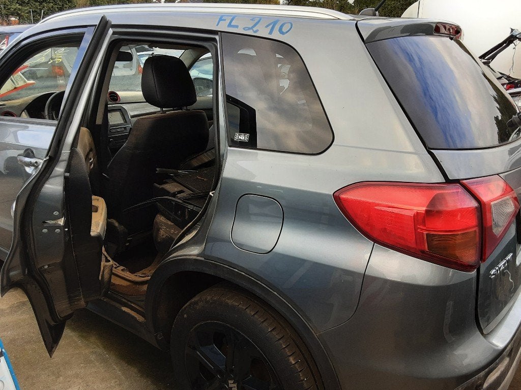 SPATBORD LINKS ACHTER Suzuki Vitara (LY / MY) (01-2015/-), Gebruikt, Mevr. I. Hauben, Spatbord, Rue de l'Espoir 34 34
4030  GRIVEGNÉE, BE