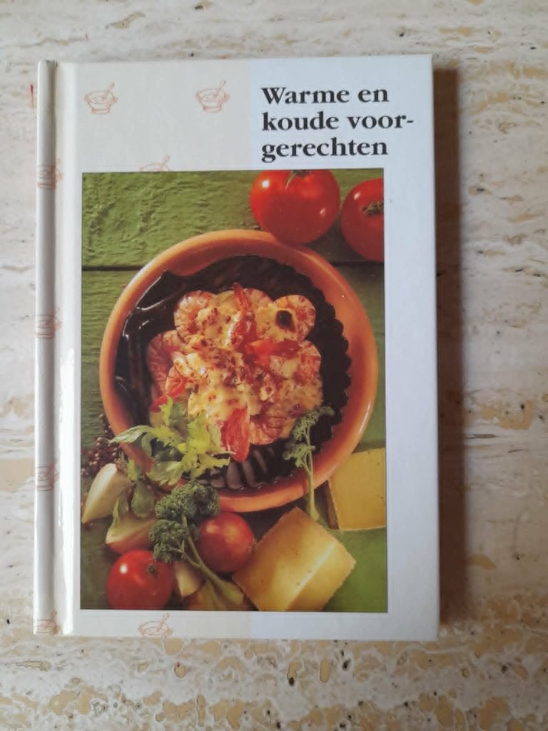 Pocketboek 'Warme en koude voorgerechten' Unic, Hoofdgerechten, UNIC, Nieuw, Ophalen of Verzenden