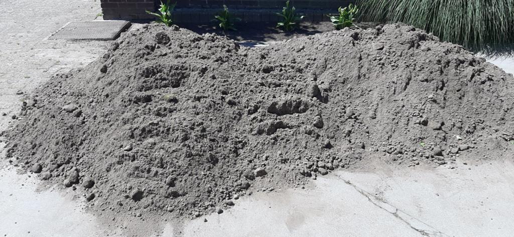 Gratis grond, Ophalen
