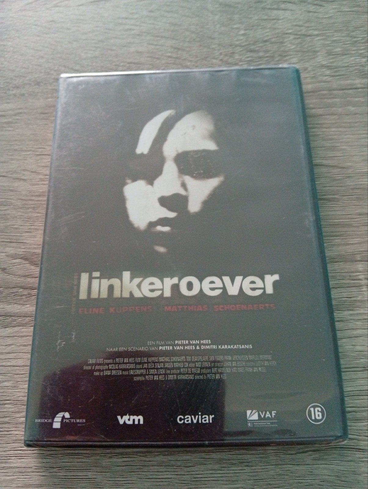 DVD de thriller sur la rive gauche, CD & DVD, DVD | Néerlandophone, Enlèvement ou Envoi, Matériel bonus, À partir de 16 ans, Neuf, dans son emballage