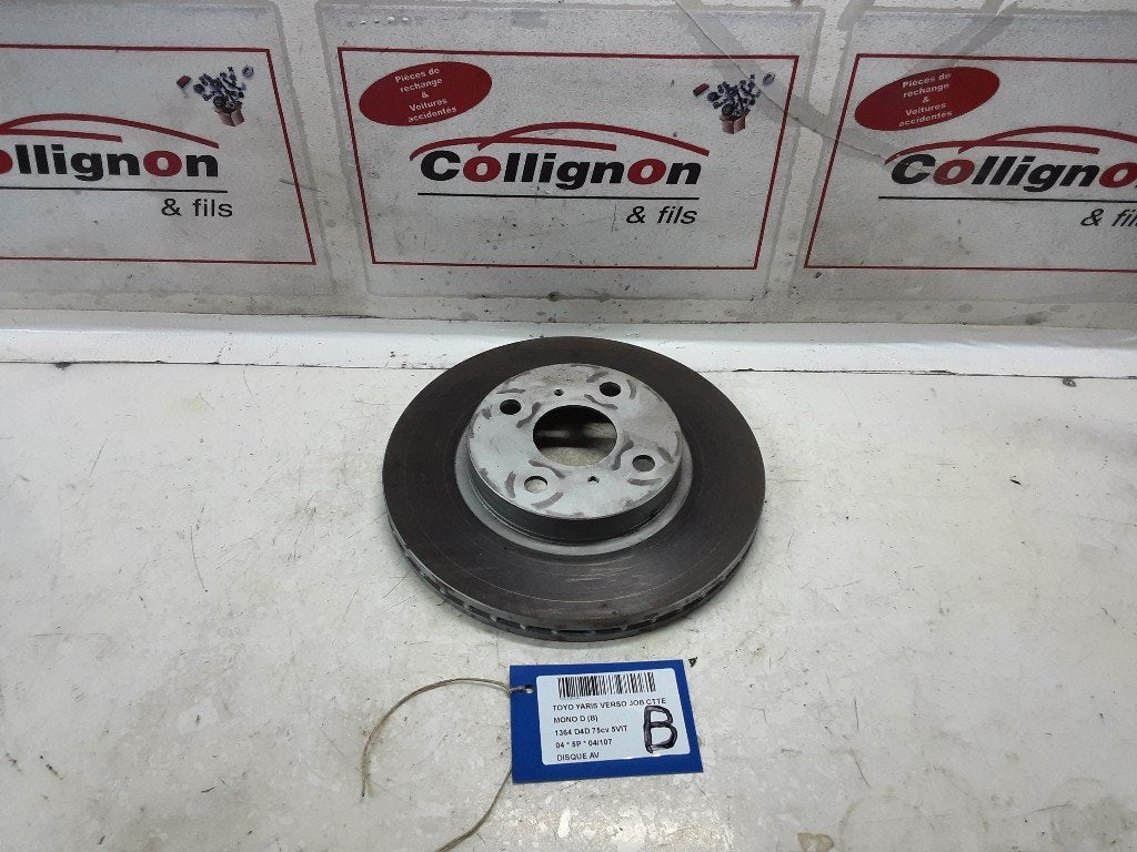 FREIN DISQUE AVANT Toyota Yaris Verso (P2) (01-1999/09-2005), Mevr. I. Hauben, Toyota, Utilisé, Rue de l'Espoir 34 34
4030  GRIVEGNÉE, BE