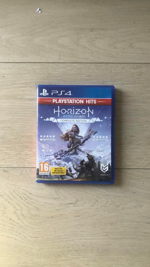 Horizon Zero Dawn complete edition (ps4)., Games en Spelcomputers, Ophalen, Zo goed als nieuw