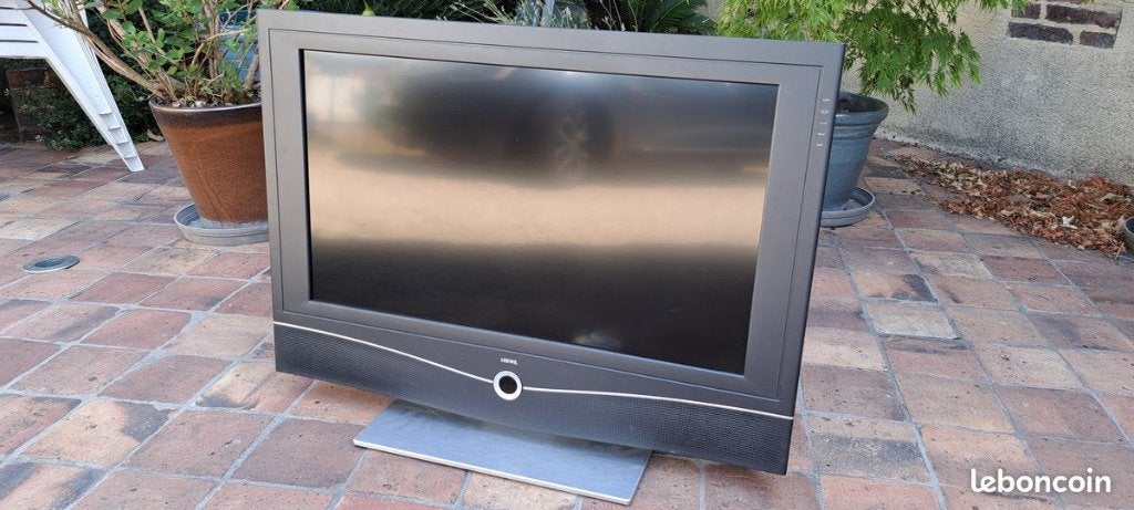 television Loewe Xelos A32 pour pièce, TV, Hi-fi & Vidéo, Télévisions, Enlèvement, Ne fonctionne pas, Autres marques