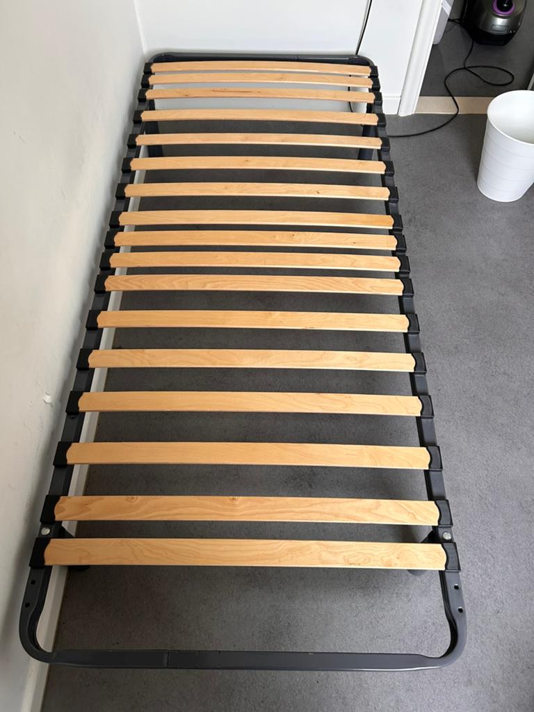 Bed inclusief matras 80x190, Ophalen, Eenpersoons, 190 cm of minder, Zo goed als nieuw
