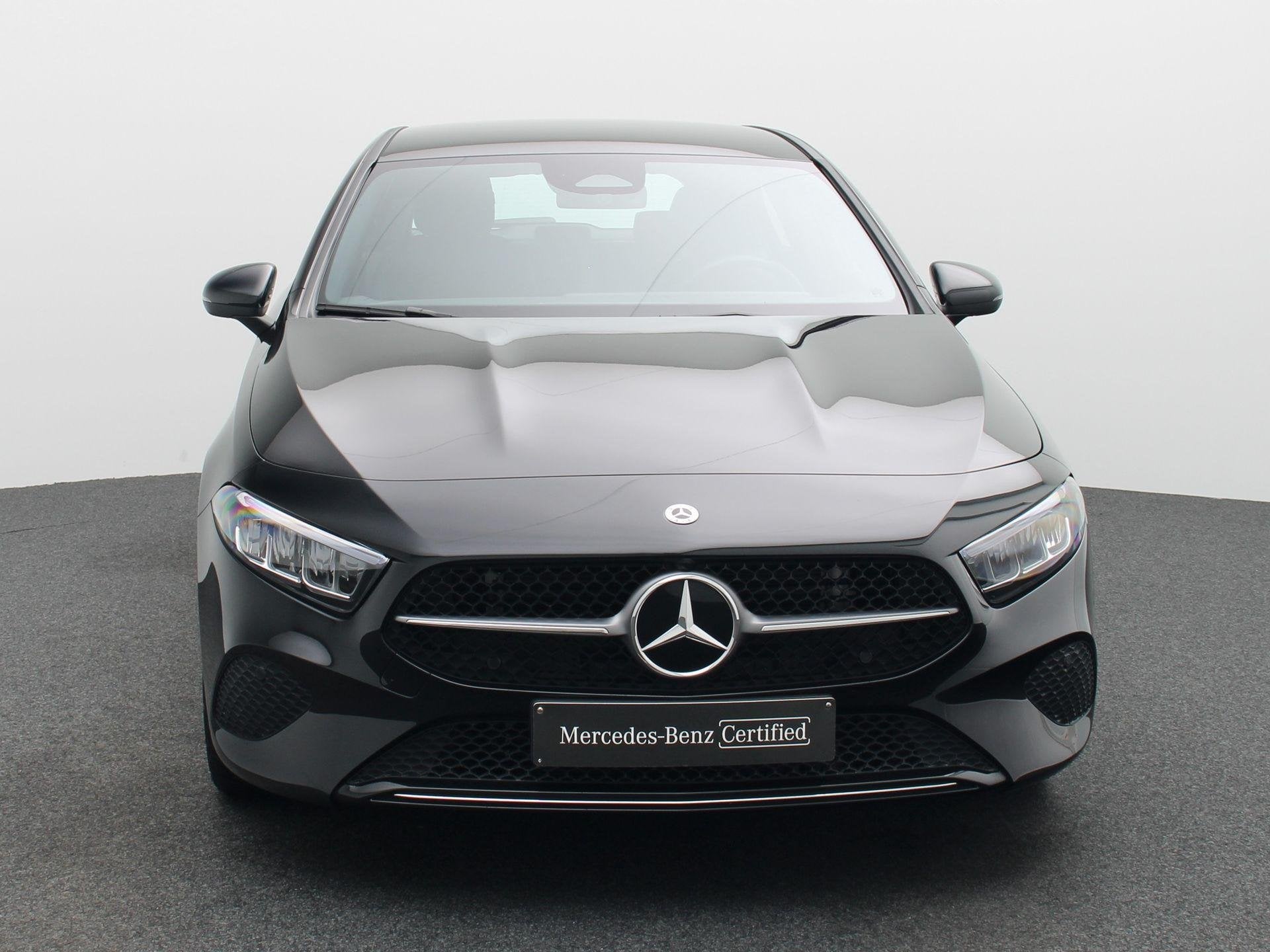 Mercedes-Benz A-Klasse 180 Business Line + CARPLAY + CAMERA, Autos, Mercedes-Benz, 100 kW, Achat, Entreprise, Entretenue par le concessionnaire