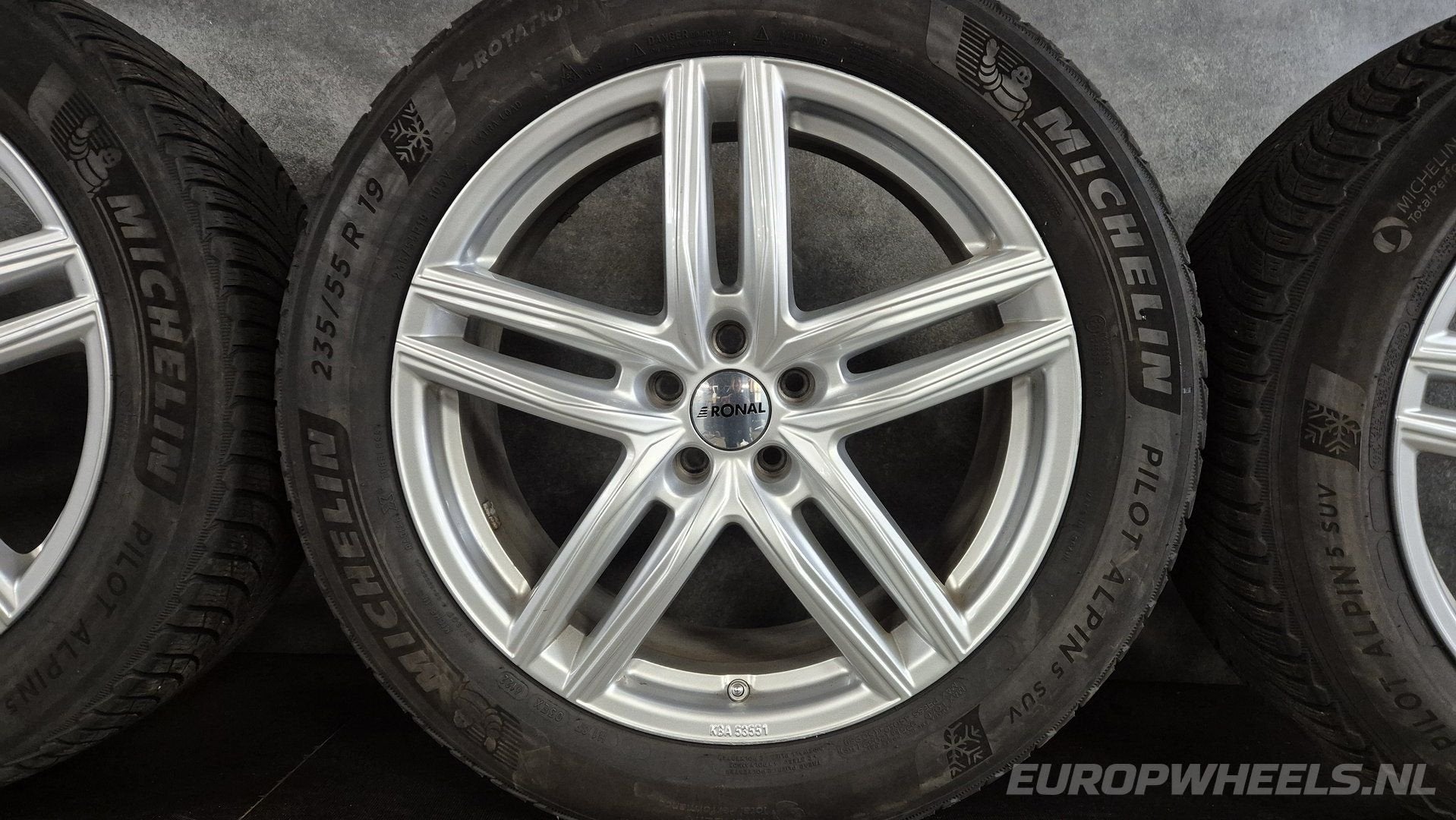 Jantes 19 pouces Volvo XC90 XC60, pneus hiver, Autos : Pièces & Accessoires, Pneus et Jantes, Pneus hiver, Véhicule de tourisme
