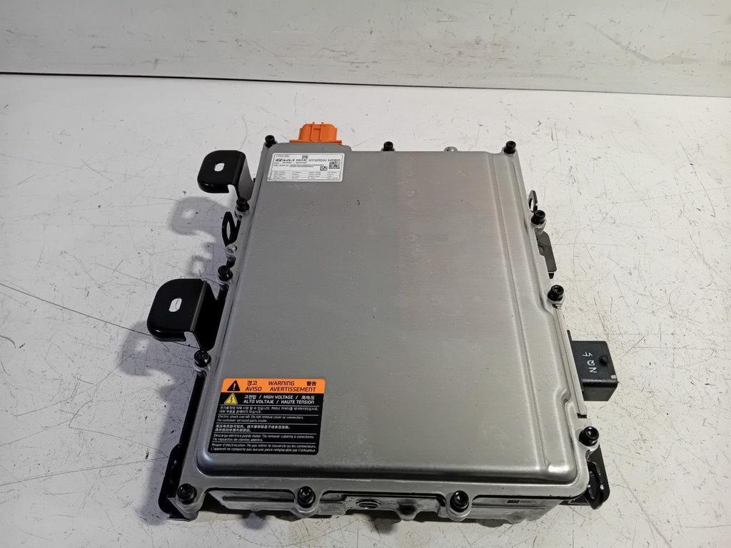 Acculader Kia Sportage, Onderdelen@venauto.nl, Van der Ven Autorecycling B.V., Ettenseweg 76, 4706 PB Roosendaal, The Netherlands