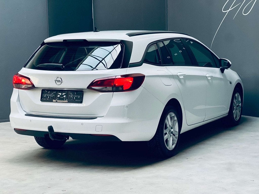 Opel Astra 1.6 CDTI *CARPLAY*CARNET COMPLET*EURO6b*, Auto's, Voorwielaandrijving, Stof, Gebruikt, Euro 6