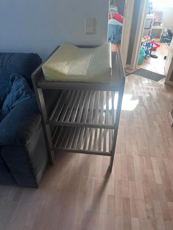 Table et matelas à langer, Enlèvement, Utilisé