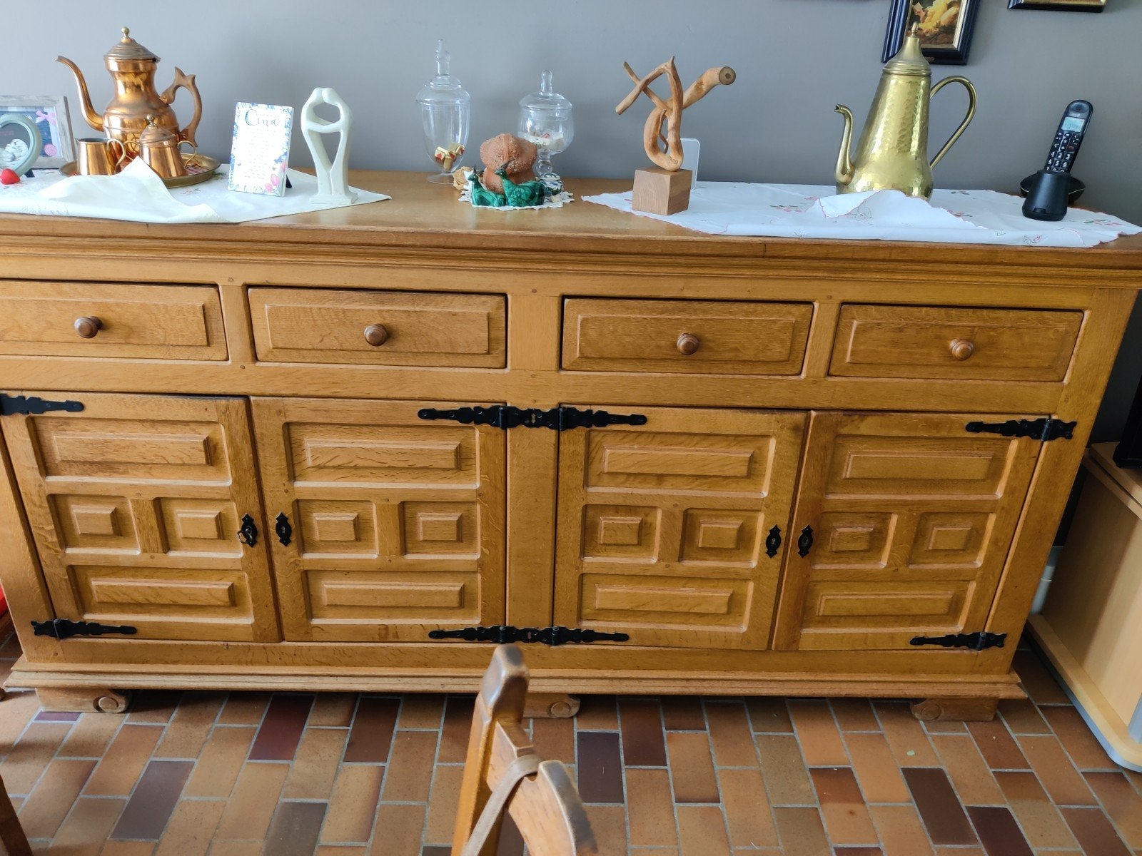 Vol eiken dressoir, Huis en Inrichting, Kasten | Dressoirs, Ophalen
