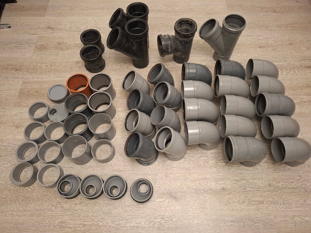 PVC/PP Hulpstukken 110ØMM - 49 Stuks - NIEUW, Ophalen, Bochten, PVC, Nieuw