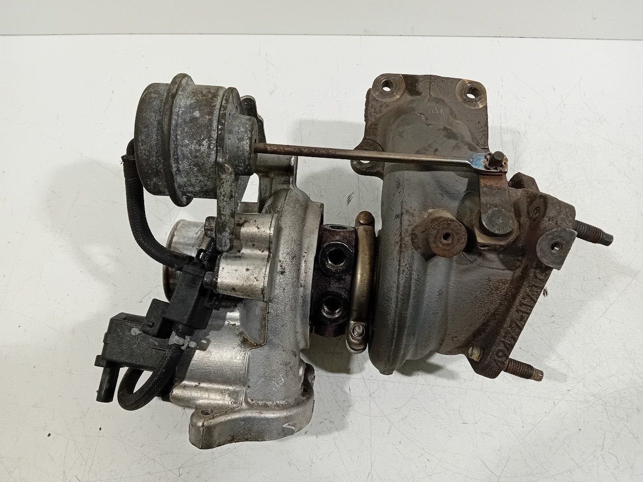 Turbo Opel Insignia, Onderdelen@venauto.nl, Van der Ven Autorecycling B.V., Gebruikt, Ettenseweg 76, 4706 PB Roosendaal, The Netherlands