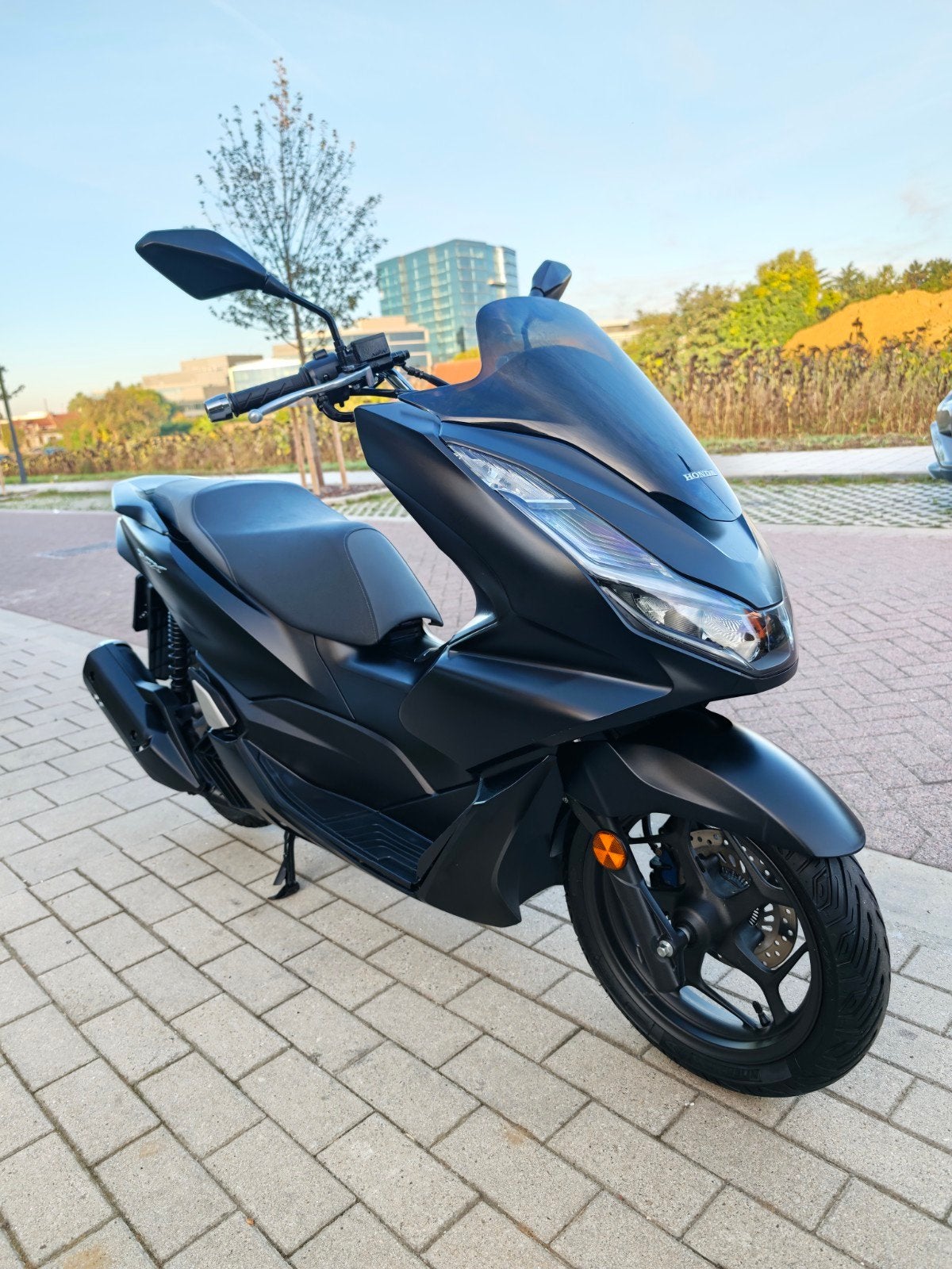 honda pcx 125 met 300 km!! Bijna nieuwstaat, Scooter, Nieuw, Bedrijf, 125 cc