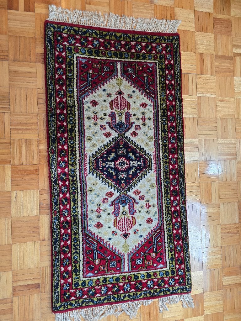 Handgemaakte tapijten, Maison & Meubles, Rouge, 100 à 150 cm, Comme neuf, Enlèvement