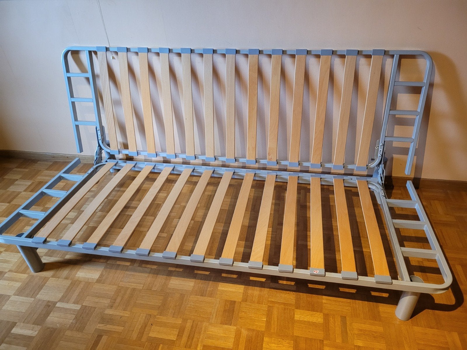 zetelbed Ikea, met matras en grijze cover,, Ophalen, 100 cm, Tweepersoons, Zo goed als nieuw
