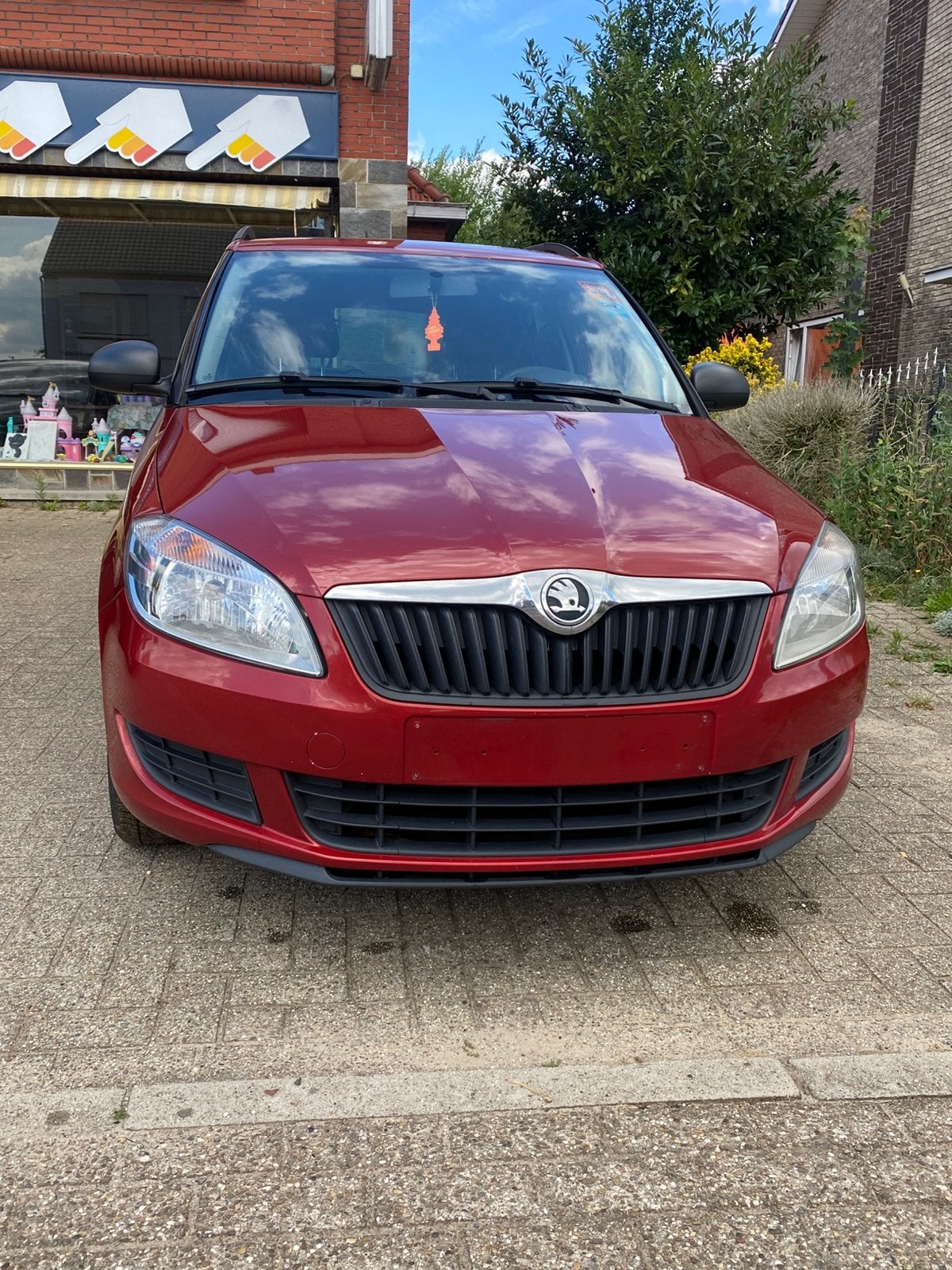 Skoda Fabija 1.2 essence., Autos, Rouge, Euro 5, Achat, Boîte manuelle