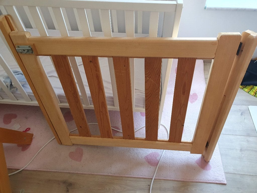Traphekje hout 87 cm, Kinderen en Baby's, Ophalen, Gebruikt, Schroefhekje, Hout