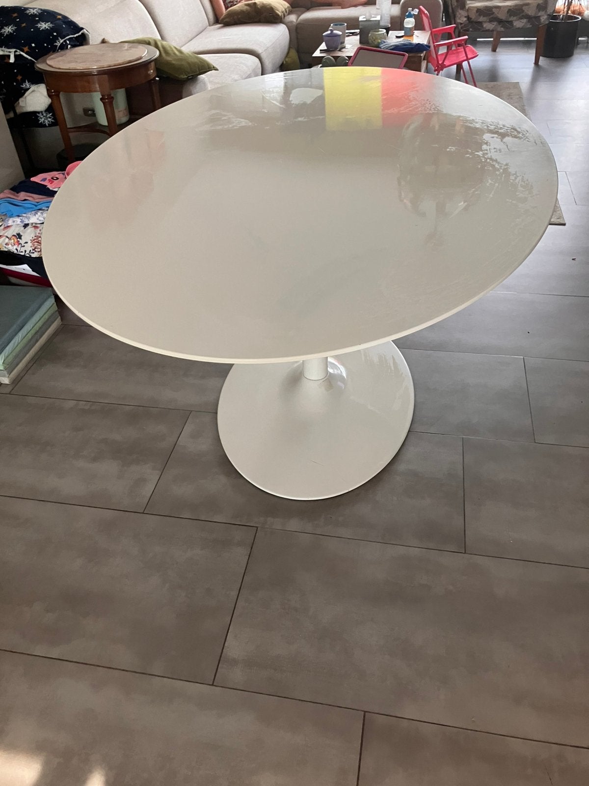Ovale eettafel 6-8 personen met 4 stoelen, Huis en Inrichting, Tafels | Eettafels, Ophalen, Overige materialen, Gebruikt, 100 tot 150 cm