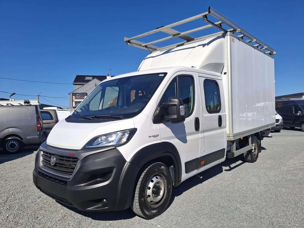 Fiat Ducato maxi 6 places (bj 2021), Auto's, Bestelwagens en Lichte vracht, Gebruikt, Euro 6, 2287 cc, Wit