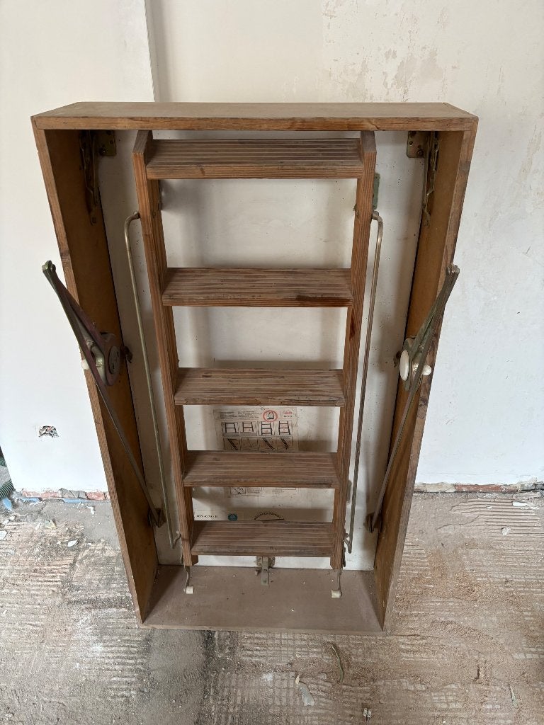 Roto zoldertrap, Doe-het-zelf en Bouw, Ophalen, Gebruikt, Trap, Opvouwbaar of Inschuifbaar