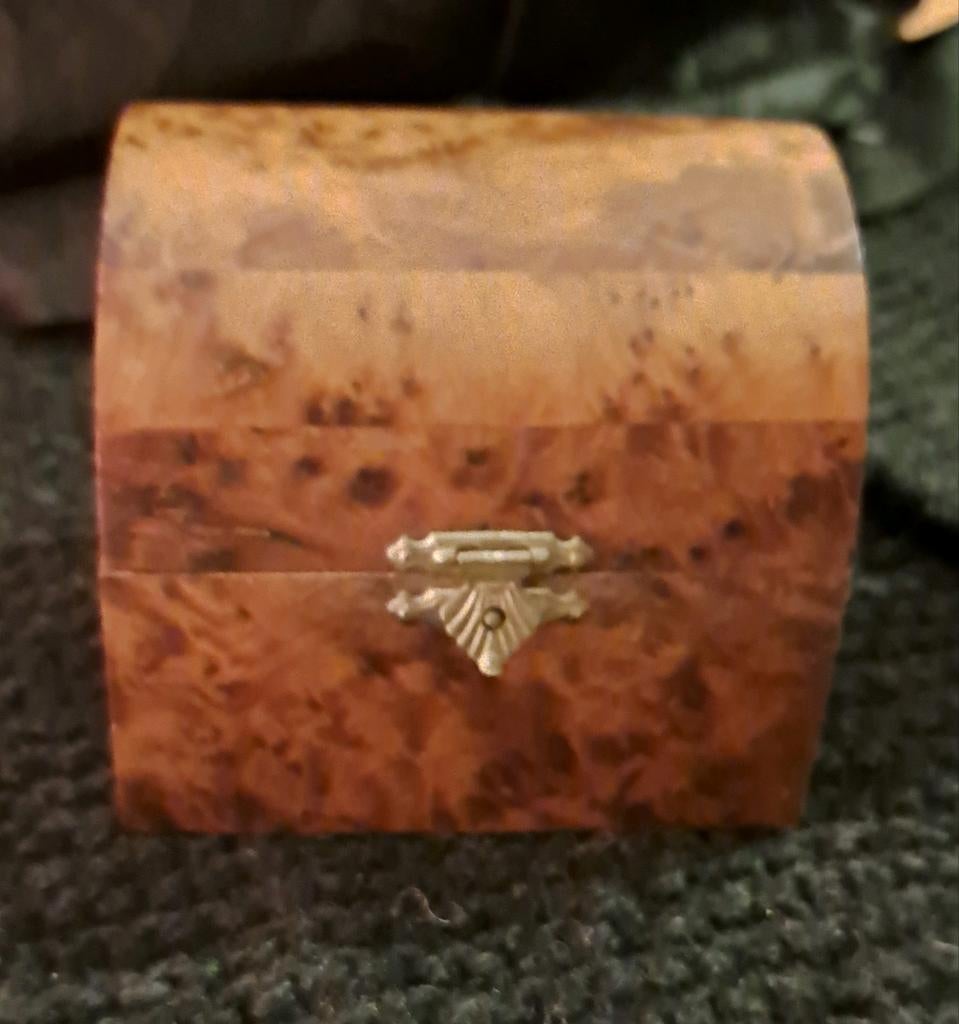 Boîte à bijoux en bois de ronce massif, Enlèvement ou Envoi
