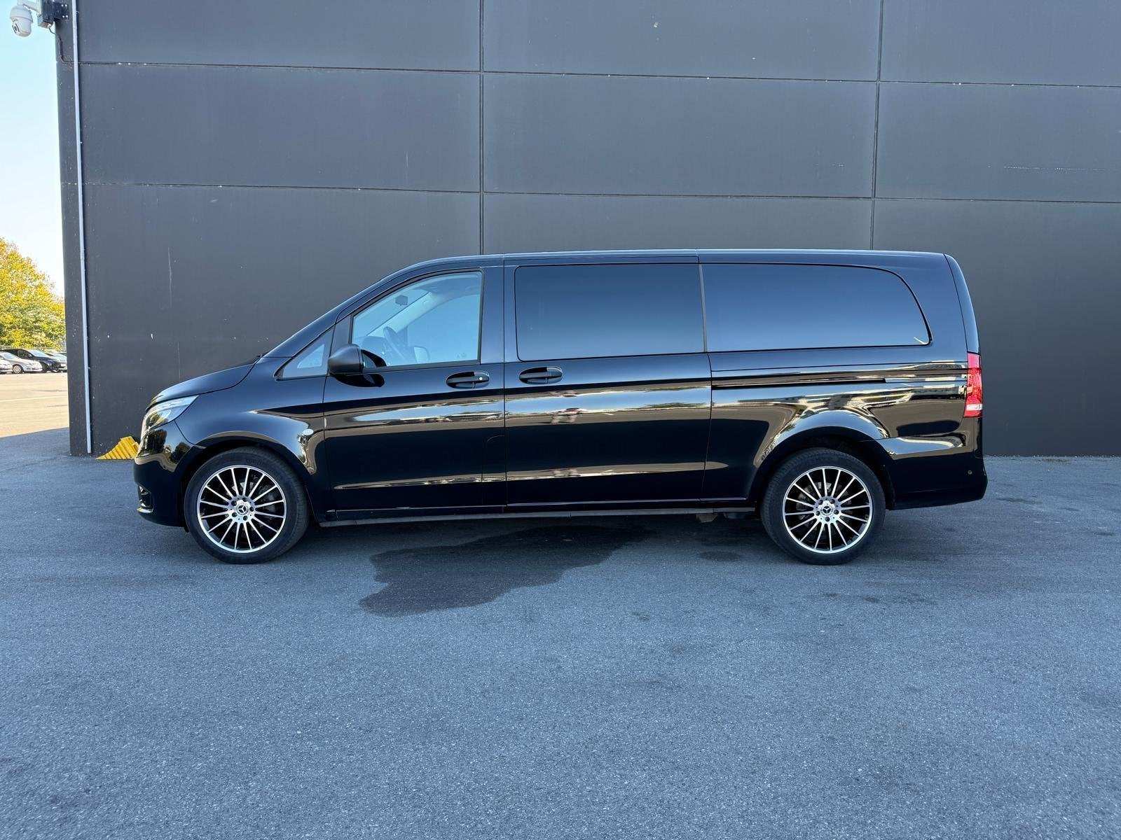 Mercedes-Benz Vito Tourer 116 CDI L3 + DUBBEL CABINE + 5-ZIT, Auto's, Automaat, Dealer onderhouden, Gebruikt, Zwart