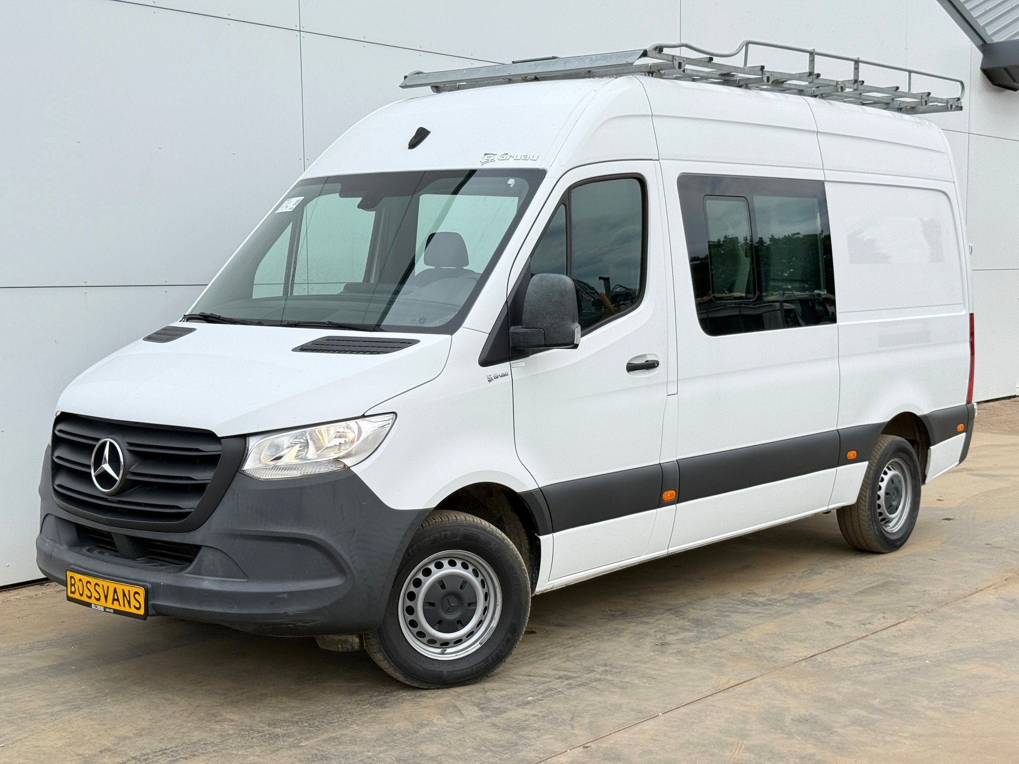L2H2 Dubbele Cabine Climate Control Cruise Control Trekhaak, Achterwielaandrijving, Gebruikt, Euro 6, 4 cilinders
