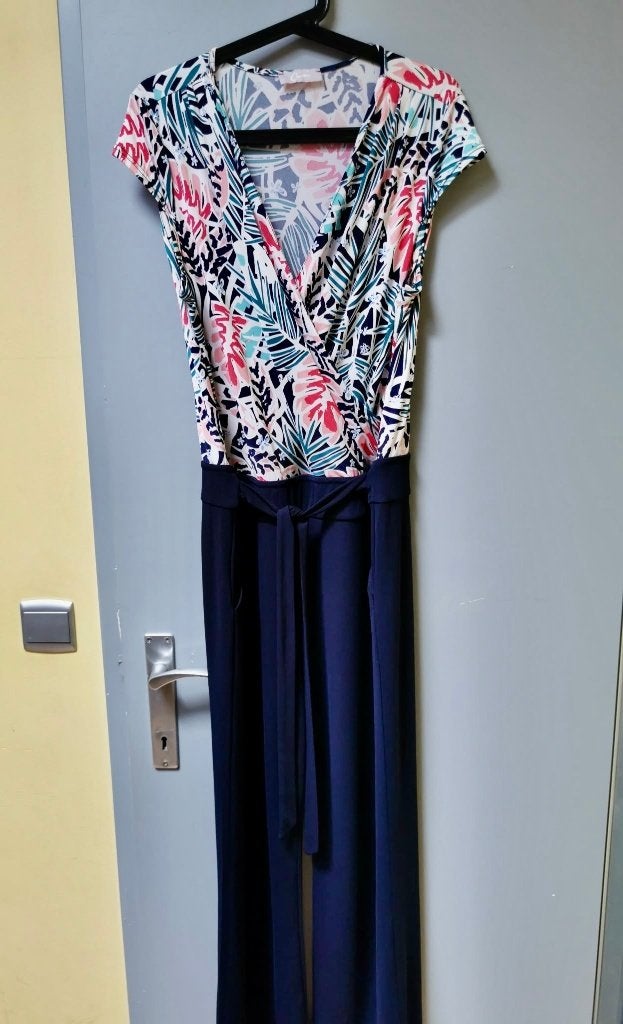 Jumpsuit - CASSIS - maat 42, Vêtements | Femmes, Combinaisons, Taille 42/44 (L), Enlèvement ou Envoi, Cassis, Comme neuf